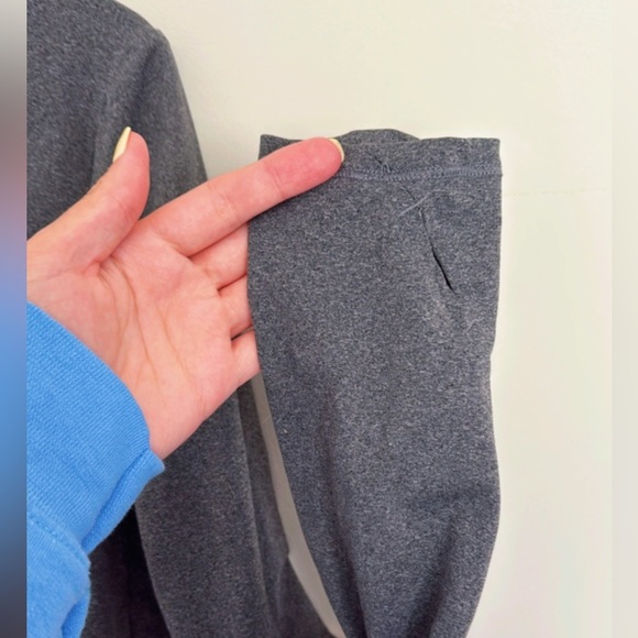 All in Motion Gray Fitted Long Sleeve T-Shirt - Picture 2 of 4